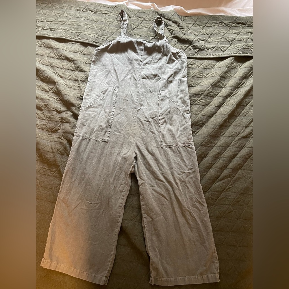 Green linen overalls oversized